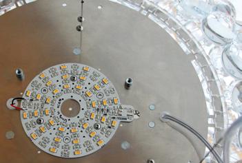 Caboche LED, suspension technical info Suspension lamp with diffused light.