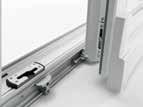 In addition to the opening, sliding and locking functions, duoport PAS also enables the door element to be positioned in parallel action. All functions are controlled with a simple manual lever.