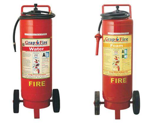 Sheyas fire trolley units are ideal for use in a wide range of commercial and industrial. 25KG 50KG 75KG 50Ltr. 50Ltr. Capacity 25 / 50 / 75 KG 6.5 / 9 / 22.5 KG 50 Litre 50 Litre IS No.