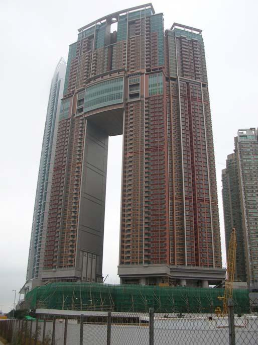 Examples of New Residential Buildings Kowloon West The Arch (two 60-storey and