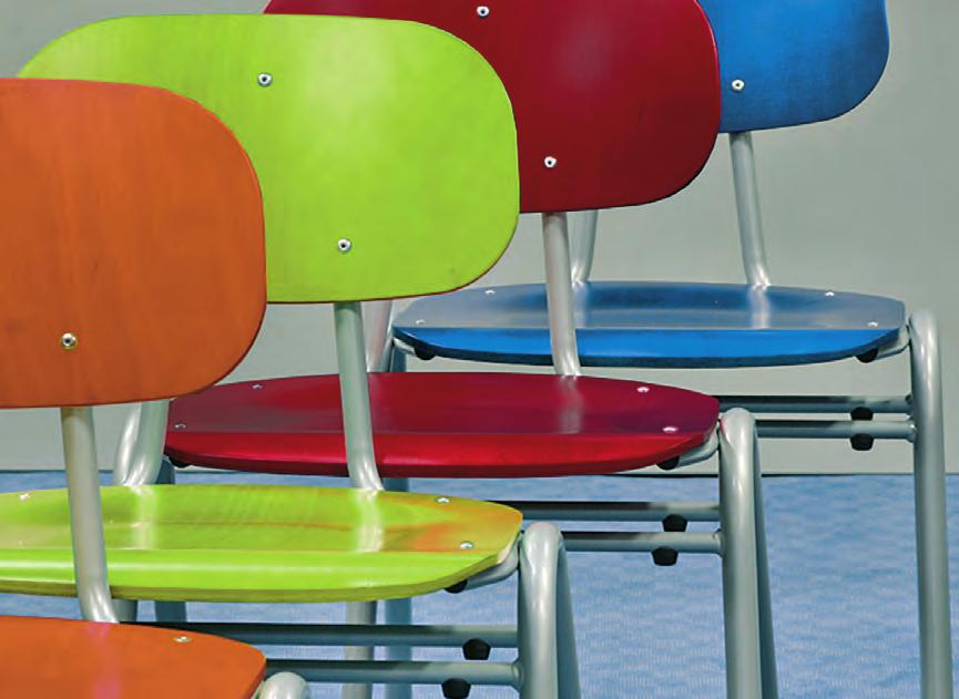 UNIVERSAL chair UNIVERSAL stool The all-rounder amongst our range of chairs: our four-leg UNIVERSAL chair does its job in any location whether in lessons,
