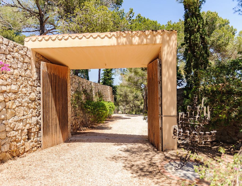 DOMUS NOVA IBIZA Property details Rental price per week May - June 16,770-31,300 July - August 31,300-33,530 August - October 33,350-13,410 / Location / Connect Highlight of what is included Seven