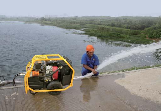 Trash Pump The V Series line of trash pumps are capable of pumping volumes of liquids, sand slurries, gravel