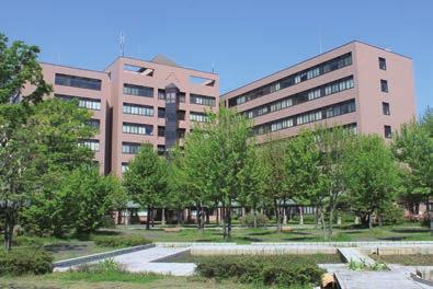 This campus has various facilities including the University Library, International