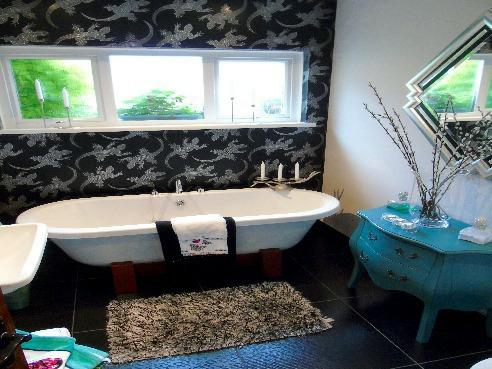 Bathroom: with luxury suite comprising; free standing roll