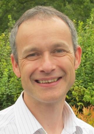 15:00 15:20 Dr Gerard Clover Head of Plant Health RHS Plant health threats to UK horticulture: Xylella and the RHS response.