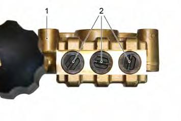 6 Remove the high pressure valves (HDS 8/18 only) The high pressure valves are secured with valve screws.