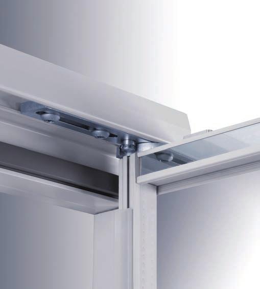 consumption for heating the door The system is equipped with an ergonomically-shaped stainless steel handle to enable intuitive opening of the door The upper and lower door profiles are available in