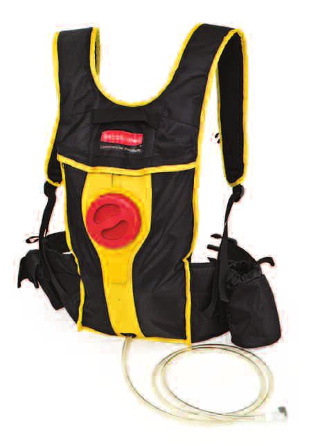 CLEAN CONNECT TECHNOLOGY Backpack hose connects to the trigger handle using Clean Connect technology for spill-free delivery of finish solution. HIGH CAPACITY BACKPACK SYSTEM Rubbermaid FLOW holds 1.