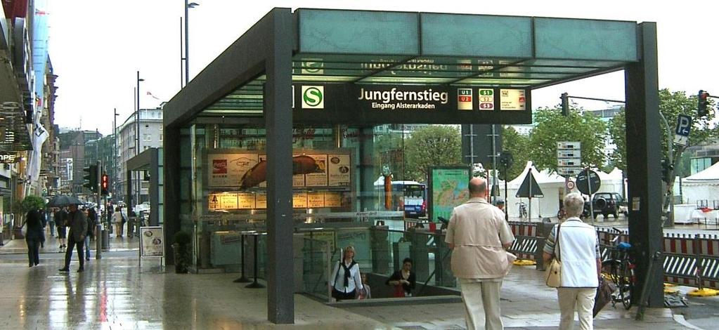 Hamburg Jungfernstieg metro entrance