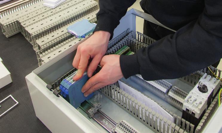 Tailored solutions from our manufacturing service Malux Finland Oy s manufacturing service specialises in terminal box and control switch solutions and component supply for electric automation.