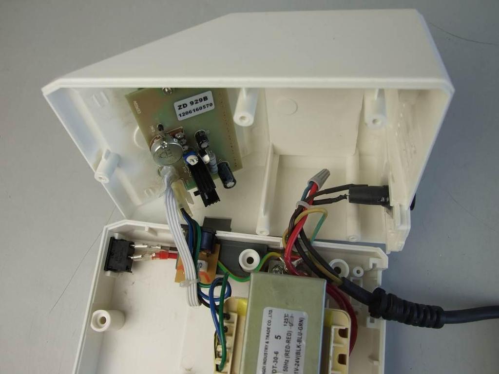 ZD-709(100W); ZD-709(150W) ZD-929B SELV electronic controller ZD-929B Internal