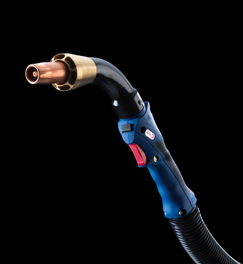 Thanks to the new tapered nozzle geometry, new cable assemblies and extraction tubes, as well as the optimised machine connection, the RAB GRIP HE captures weld fumes optimally even in