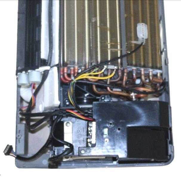 . 3) Pull out the connectors of the swing motor, ionizer, fan motor and the capacitor.