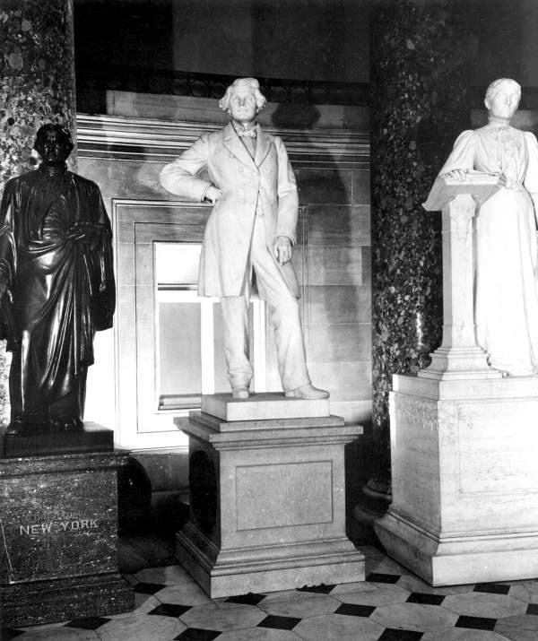 Statue of John Gorrie (centre) in the US Capitol Building It was the American Civil War (1861-1865) that gave fresh impetus to the manufacture of ice when the Northern States cut off supplies of