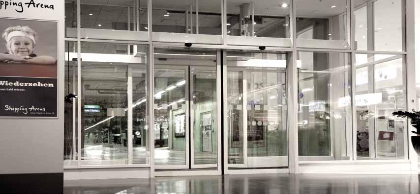Our tried-and-tested doors with extra functions increase the range of applications.