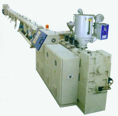 RANDOM POLYPROPYLENE(PP-R) PRODUCTION LINE The line is mainly used to produce pipe material whose raw material is mainly PP-R resin.