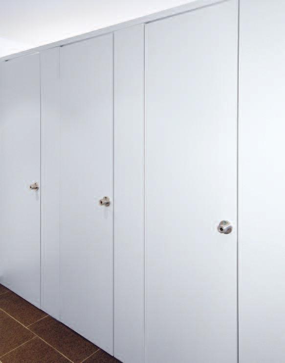(4) The door rebates also completely powder coated which ensures a joistless changeover.