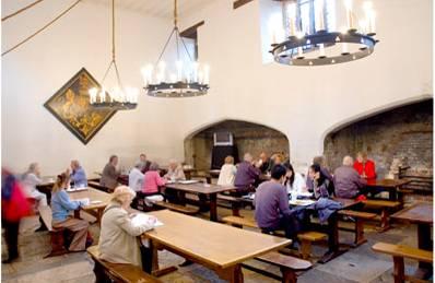 Catering There are two catering outlets at Hampton Court Palace the Tiltyard Café, in the gardens, and the Privy Kitchen Coffee Shop, which is inside the palace and is smaller and often busier with