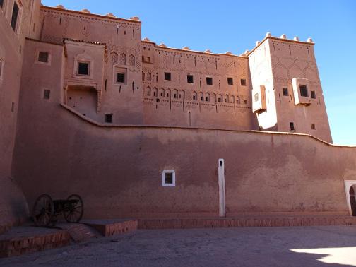 Some of these kasbahs are listed as international heritage sites and are known worldwide (such the ksar of Aït-Ben-Haddou and the kasbahs of Taourirt and Tifoultoute).