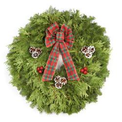 Premier Wreath Itascan The 25" Itascan Wreath is made from a balsam fir and white cedar base.