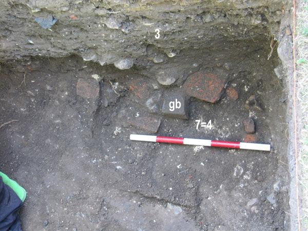Finds were set aside for each context and special finds were given three dimensional coordinates to pinpoint the exact find spot. Any features revealed were carefully recorded.