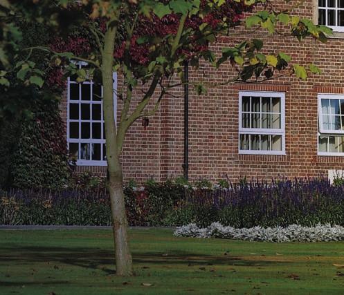 which has all the benefits of a safe and beautiful campus setting and yet is so close to all the amenities of Chelmsford, the County town of Essex and just 35 minutes from