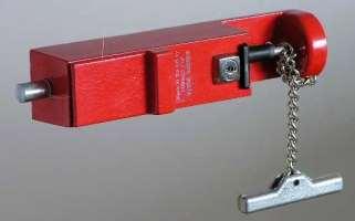 panic bars can be supplied with electrical locking linked to the fire alarm and central control panel (see image top left) There is only one CE marked security escape bolt the Kingpin.