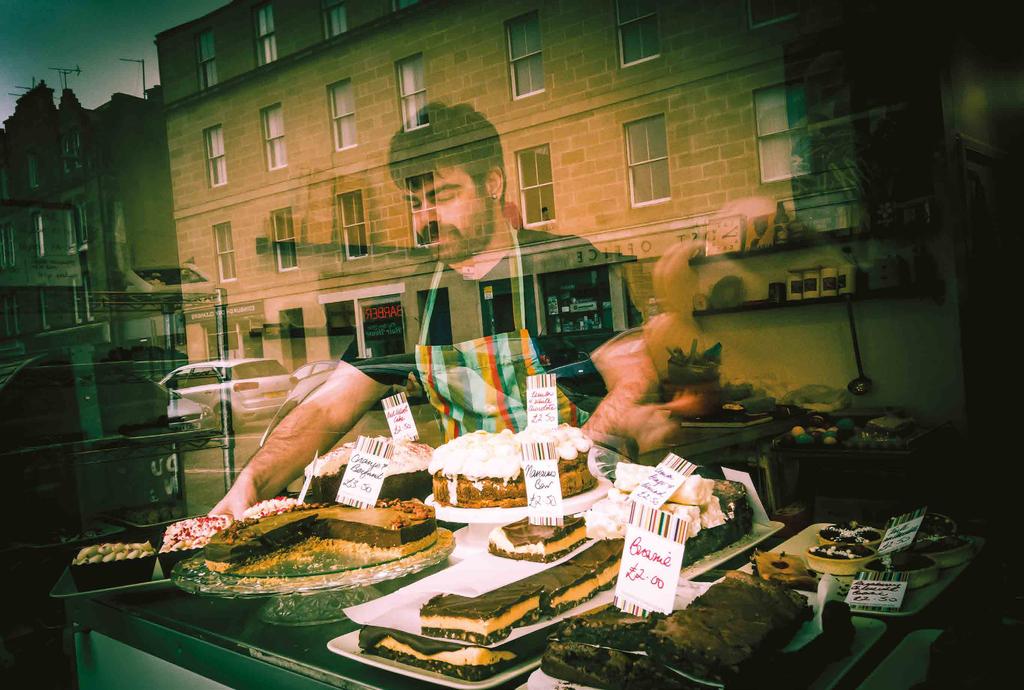 /YourUrbanEden @YourUrbanEden sounds good to me. you ve got town up the road. leith down the road. hibs for a neighbour, and one of the best cake shops in scotland just round the corner.