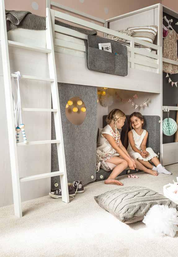 CAREFREE CHILDHOOD Nesting is an instinctive behavior known from the kingdom of nature. To answer this need that all parents experience, we created the Nest collection.