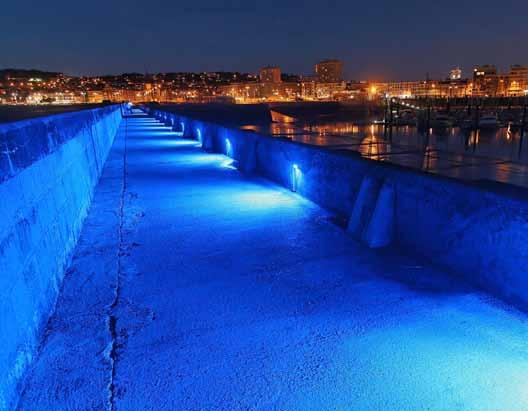 Special mention Le Havre, France Project type In Le Havre a large breakwater protects the port and the city from the changing moods of the sea.