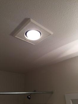 Exhaust Fans Observations: The bath fan is a worn unit which may be at the end of its useful life. 4.