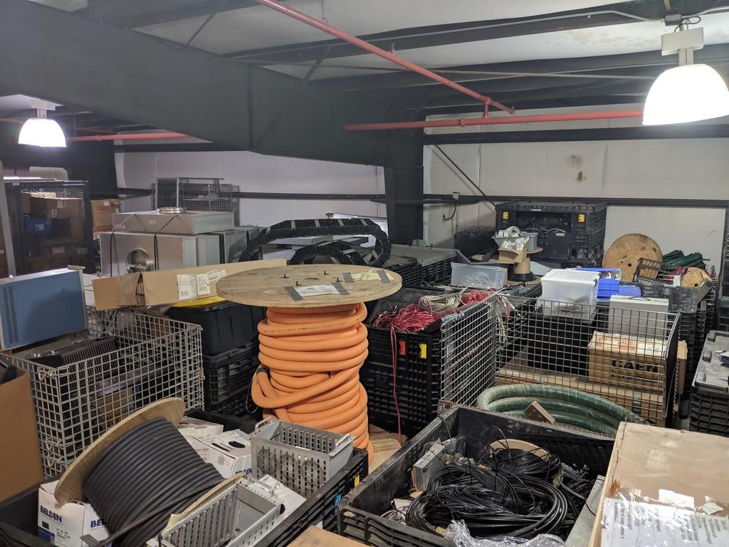 Cables and Testbed/DAQ Multiple testbeds in ESB ideal for hodoscope checkout One available already 2nd available Summer 2019 Cables in Hall C boxes in Physics Storage ~100'