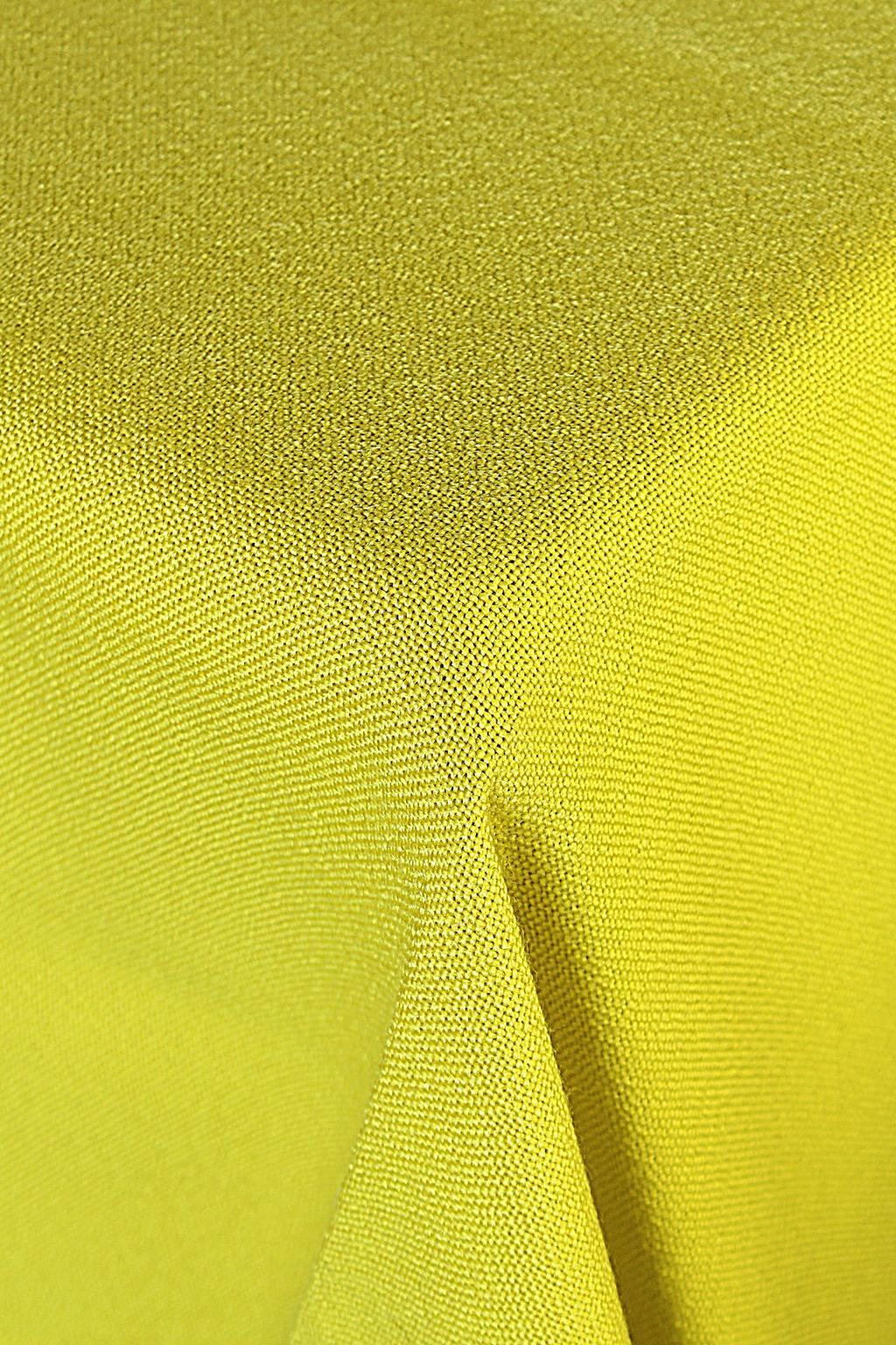 Use: Upholstery fabric Number of colours: 36 Special colours available from 240 m / 260 yds
