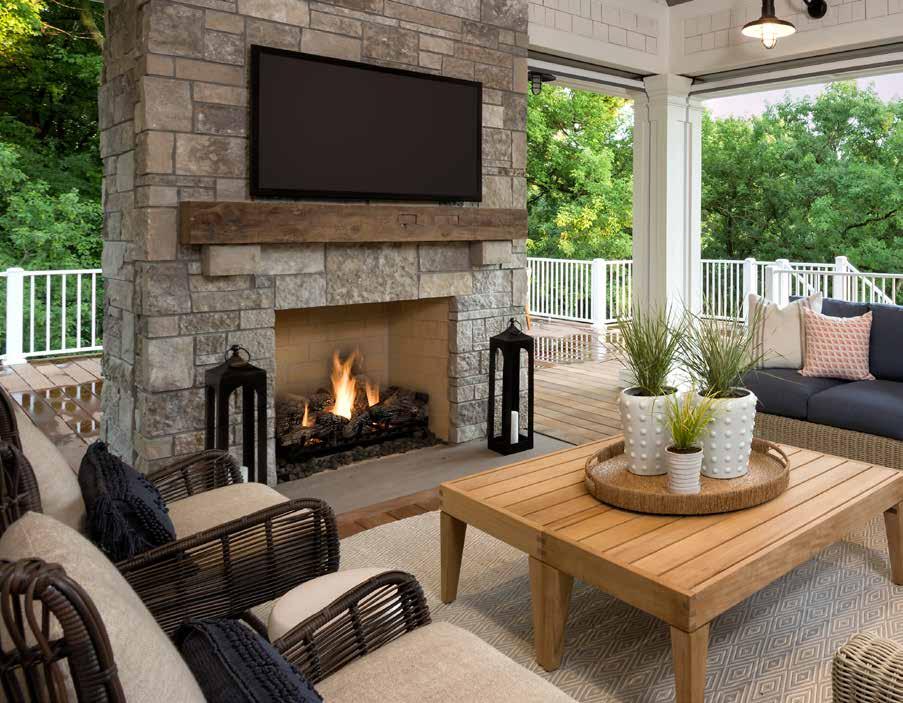 42 " CASTLEWOOD OUTDOOR WOOD FIREPLACE The Castlewood turns any outdoor area into a welcoming and relaxing living space.