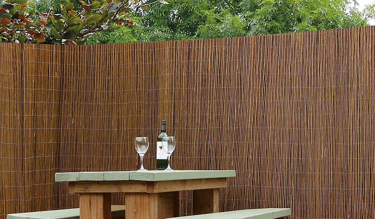 Screens Ideal for animal runs, allotments and more Garden screens are a quick and cost effective way to cover unsightly boundaries A classic fence style, picket fences are a great way to separate