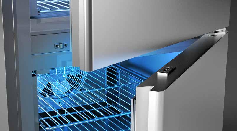 // COMBINED REFRIGERATORS AND BLAST CHILLER/FREEZERS PERFORMANCE It combines the functions of a refrigerator (ISFEN) or freezer (ISFEB) and a blast