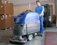 Its stainless steel body, as well as the 78 litres tank, makes it perfect for cleaning areas where high hygiene standards are required.