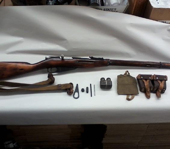 Russian Military Surplus Rifle Mosin Nagant 91/30 Model. Includes accessories.