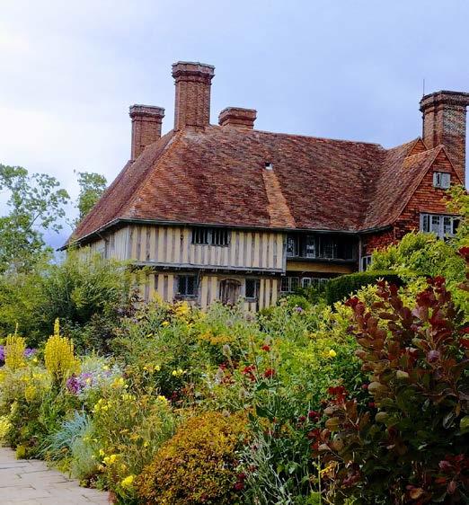 Day 5 Friday, 5th July 2019 Great Dixter and Sissinghurst Castle gardens Luxury coach with professional guide The gardens at Sissinghurst are rightly world renowned.