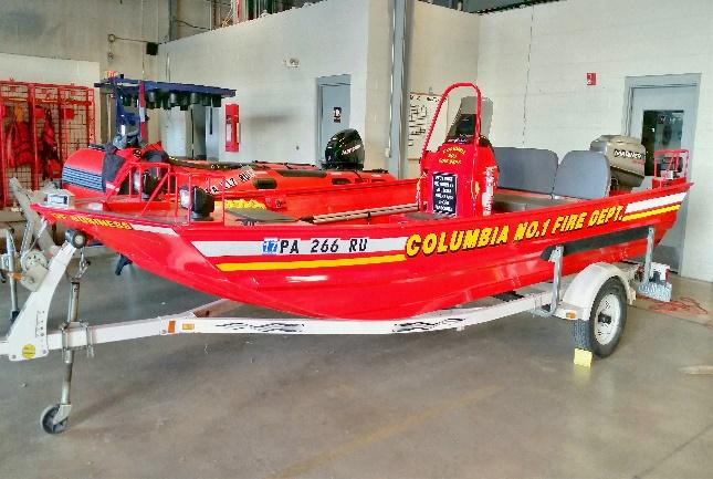 This unit provides a safety for the initial boat from the Columbia Borough Fire Department.