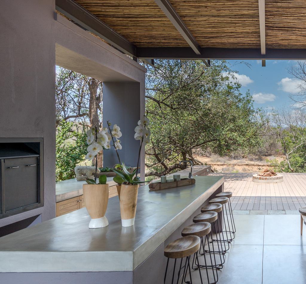 effortless living 82 LOWVELD LIVING The house is unimposing, with the modesty of a farmhouse that alludes to simpler times.