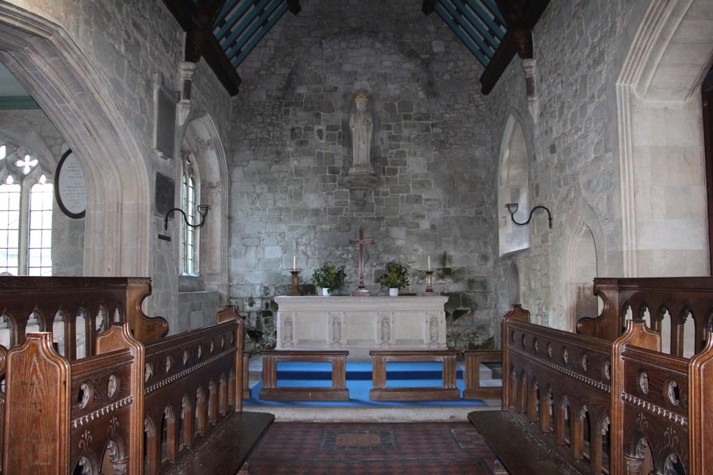 In 1717 the Stourton estate was purchased by Henry Hoare, and he renovated the medieval church in 1722. Hoare built a large altar piece to span the entire east wall, and built his own family vault.