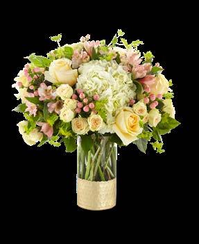Pale Pink Alstroemeria 2 Pale Yellow 50 cm Roses 2 Pink Hypericum Berry 2 Salal DELUXE (19-S8d) 3 Pale Peach Spray Rose 3 Pale Pink Alstroemeria 3 Pale Yellow 50 cm Roses 2 Pink Hypericum Berry 2