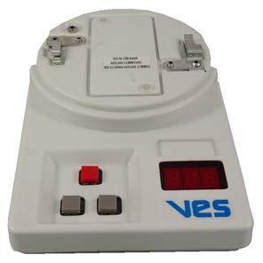 VF9000-00 Hand Held Programmer Display Messages bat - On upon power up (battery check). Also on when battery is low.