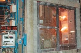 RESISTANCE CLASS E 30/EI 30/A30 Sliding door fire test unexposed side prior to testing Sliding door fire test exposed