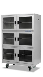PD SERIES The PD series comprises a wide range of cabinet models.