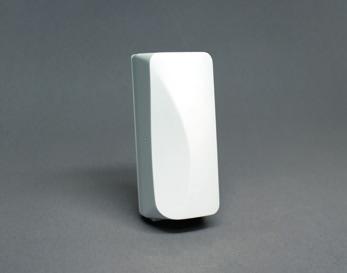 TEMP SENSOR y Reports 3 unique IDs for flood, freeze & heat y Transmits while floating y Transmits actual