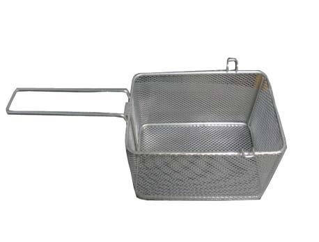 Heating Element 7 8 DIMENSION without SS Basket 405mmL x 180mmW x 350mmH with basket 585mmL x 180mmW x 350mmH 6 Storage