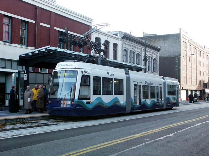 Tacoma: light rail helps downtown revitalization Bus carried 141,000 passengers in 2002 Light rail carried 738,000 passengers in 2004 438%